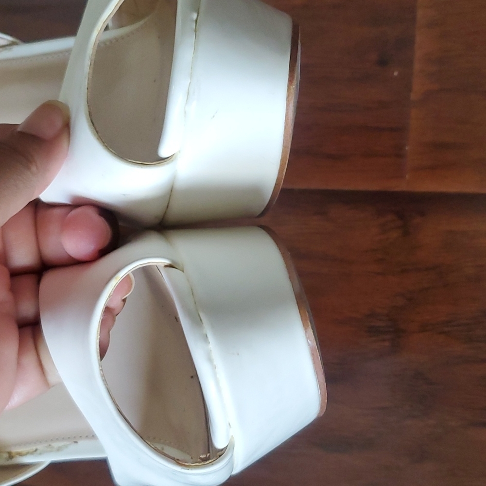 Guess Platform Shoes View 3